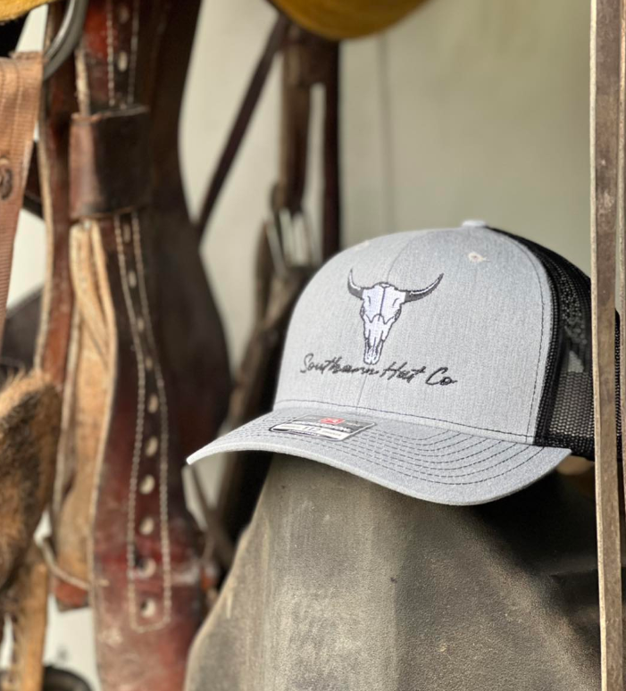 files/Light_Gray_Western_Skull_Design_Hats.png files/Light_Gray_Western_Skull_Design_Hats.png